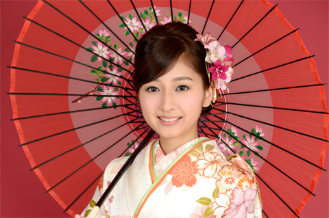 撮影前に見ておきたい！ 振袖を綺麗に魅せるポーズとは