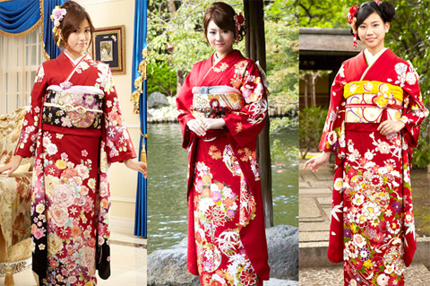 赤色の振袖に似合うコーディネート