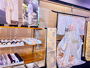 所沢店の店舗画像012