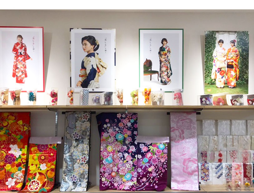 エルミ鴻巣店の店舗画像04