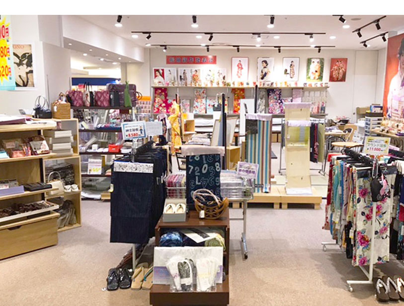 エルミ鴻巣店の店舗画像03