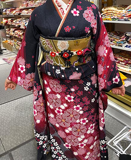 芸能人愛用 | 戸塚店 きもの京彩 MK振袖スタイル 東京・神奈川(横浜 | 着物・浴衣