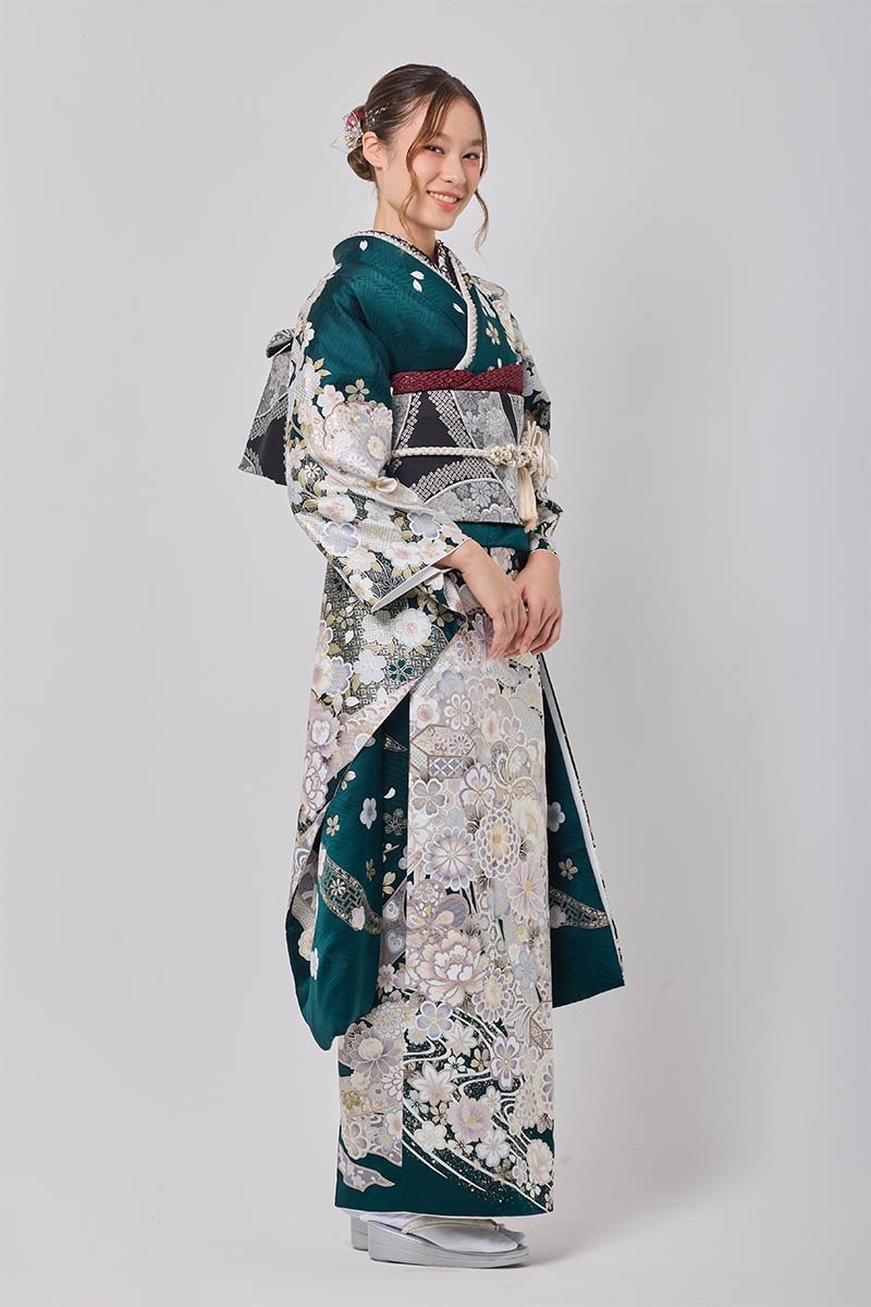 【MK-1705】金彩のきらめきに和花がふわりと咲く振袖