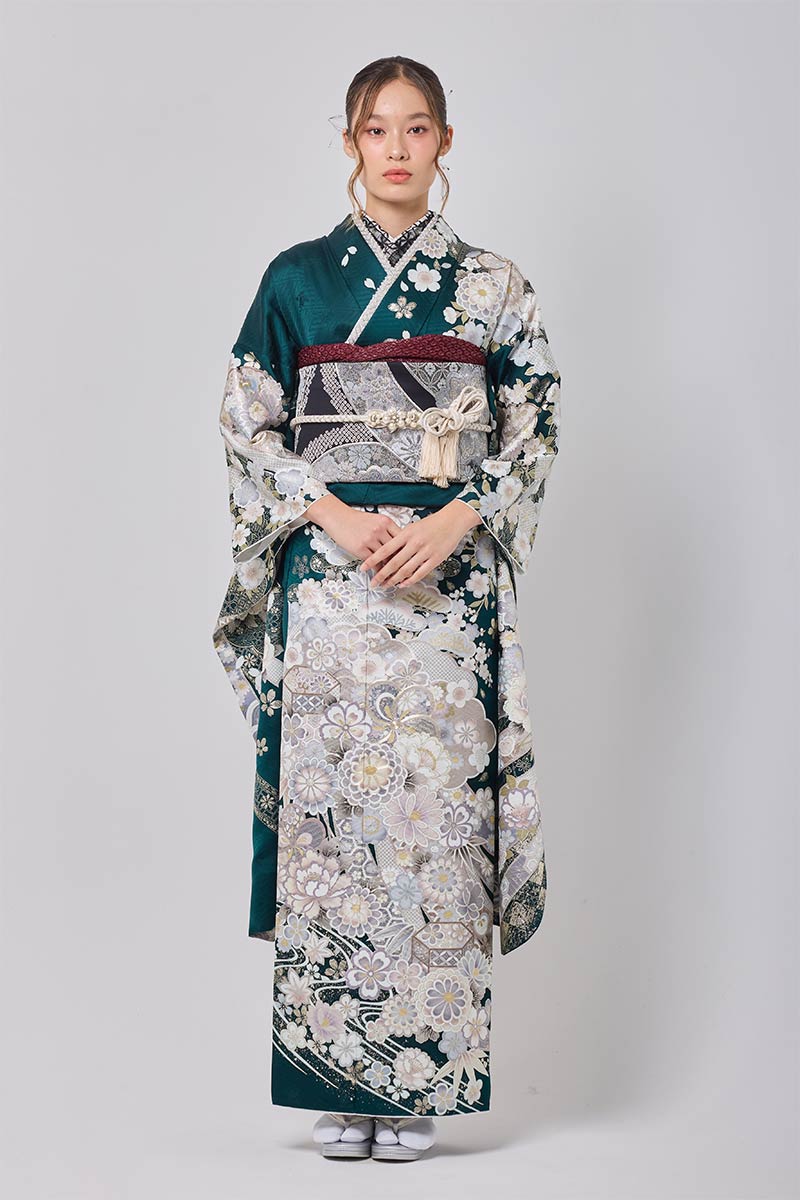 【MK-1705】金彩のきらめきに和花がふわりと咲く振袖