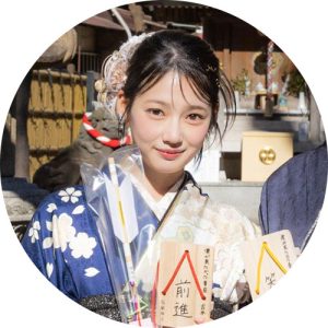 吉本 此那 さん