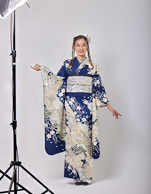 はたちのつどい（成人式）の前撮り・後撮りはMK振袖スタイルで